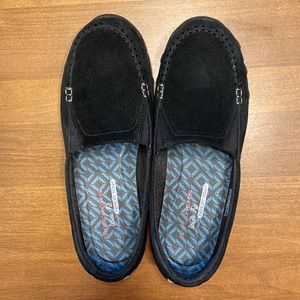 Skechers, Ladies Size 10W, Black Leather Suede Loafer